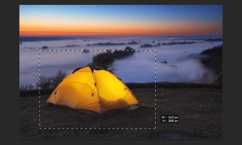 Crop images in Photoshop: making a selection.